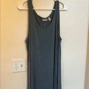 LOGO dress large beautiful!!